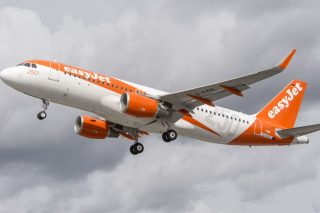 H easyJet ανακοινώνει την υπόσχεση της «Κλείσε Χωρίς Άγχος»